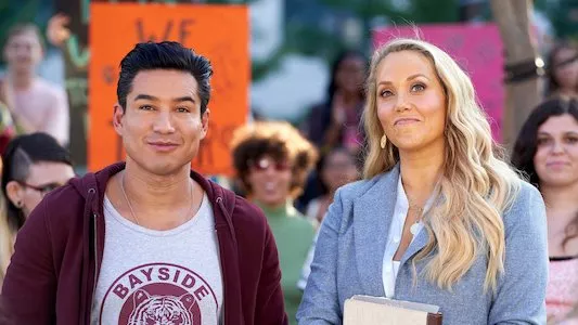 Image Saved by the Bell (2020) 10